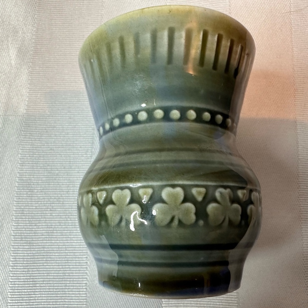 Small Vintage Wade Irish Porcelain Vase